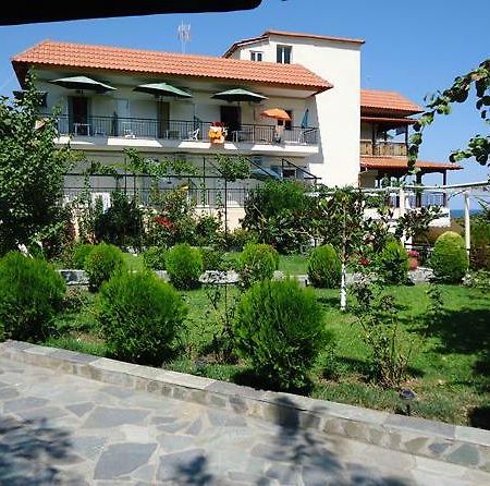 Harilaos Beach Плака-Литохоро Экстерьер фото